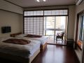 izu-4-sea-ocean-reinforced-con-double-bed-plus-single-bed-shared-bathroom