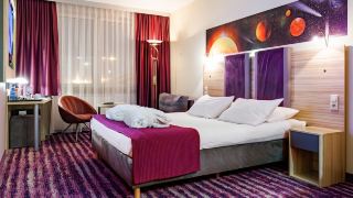 galaxy-hotel