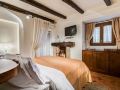 luxury-navona