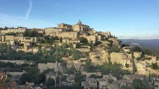 tastefully-decorated-house-with-private-pool-near-the-famous-village-gordes