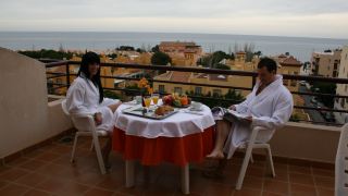 apartahotel-aguadulce