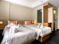 maple-hotel-grogol