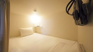 ueno-station-hostel-oriental-1
