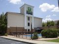holiday-inn-express-clayton-southeast-raleigh-an-ihg-hotel