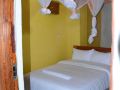 golden-goose-hotel