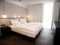 hotel-caroline