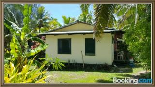 matriki-beach-huts