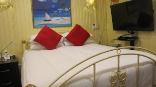 captain-cook-apartments