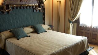 hotel-alcazar