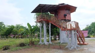 baan-klang-nam-resort