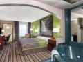 super-8-by-wyndham-clarksville-northeast