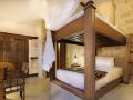 the-charming-lonno-lodge