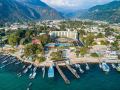 porta-hotel-del-lago