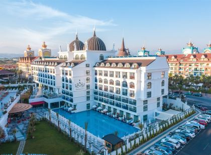 Side Royal Style Hotel