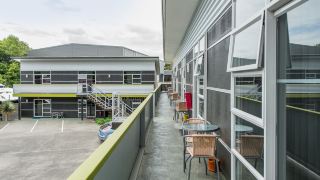 151-on-london-motel-and-conference-centre