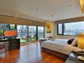 siri-sathorn-bangkok-by-uhg
