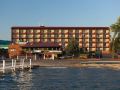 harbor-shores-on-lake-geneva