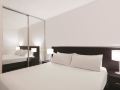 adina-apartment-hotel-perth-barrack-plaza
