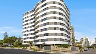 breeze-mooloolaba-ascend-hotel-collection