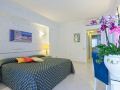 hotel-weber-ambassador