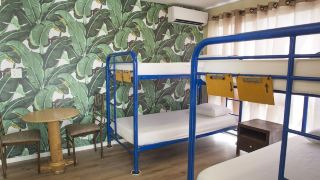 waikiki-beachside-hostel
