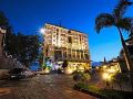 the-pinnacle-hotel-and-suites