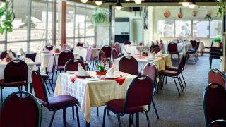 cesar-s-plaza-hotel