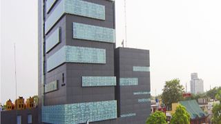 the-nishat-hotel