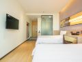 iu-hotel-zhangzhou-pedestrian-street-zhongshan-park