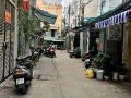 huyen-house