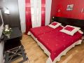 hipotel-paris-buttes-chaumont-pyrenees