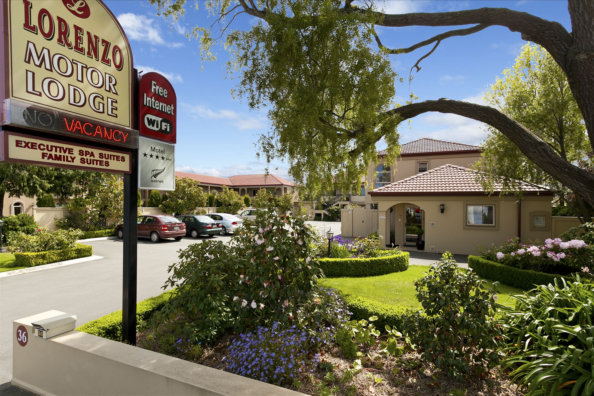 hotel overview picture