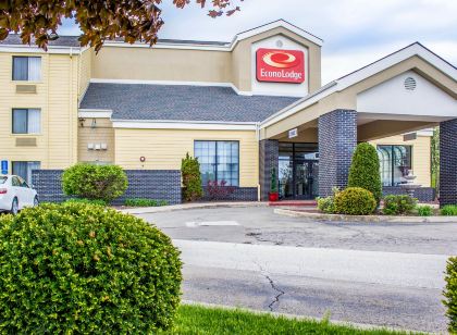 Country Inn & Suites by Radisson, Erie, PA