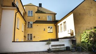 riverside-hotel-and-apartments