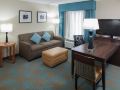 hampton-inn-and-suites-st-louis-at-forest-park
