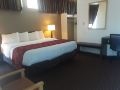 econo-lodge-downtown-colorado-springs