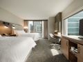 hampton-inn-by-hilton-chicago-downtown-west-loop