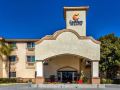 comfort-inn-and-suites-murrieta-temecula-wine-country