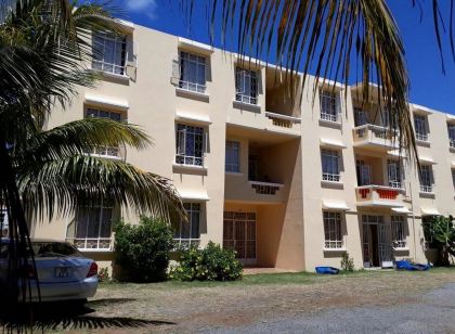 Allamanda Apartments - 100m Bain Boeuf Beach
