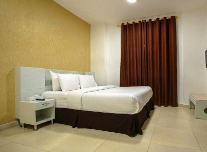 Star Emirates Inn