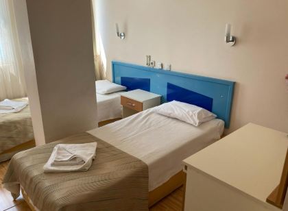Er-Öz Hotel