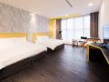 hotel-half