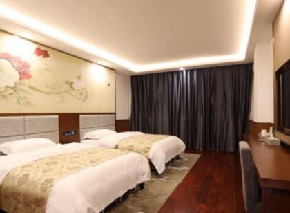 Pingbian Yinfeng Spa Hotel