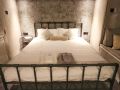 bridger-du-apartment