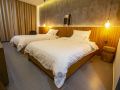 shanju-washe-simple-luxury-art-hostel