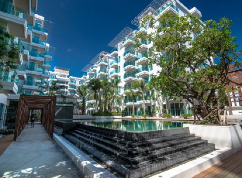 Fishermens Harbour Urban Resort