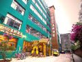 time-inn-haikou-mingzhuguangchang-road