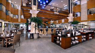 famous-hotel-kuta