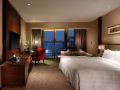 lia-charlton-hotel