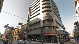 hey-bear-capsule-hotel-xinbei-taipei-bridge-metro-station